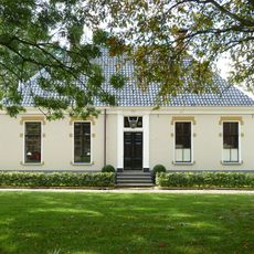 Zuster A. Westerhofstraat 15, Leens