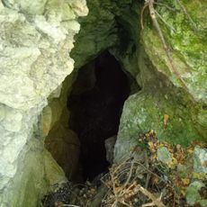 Fazekas-hegyi Cave