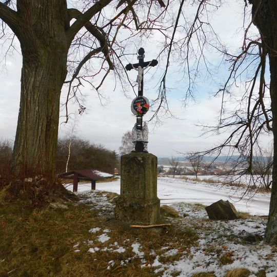 Kříž na křižovatce jižně od Cejle