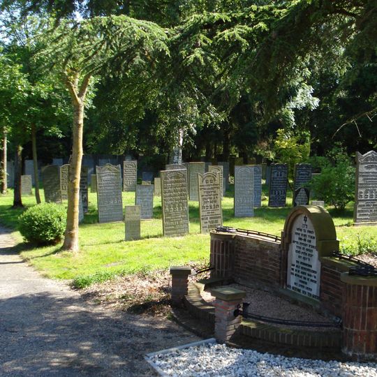 Cimitero ebraico Toepad