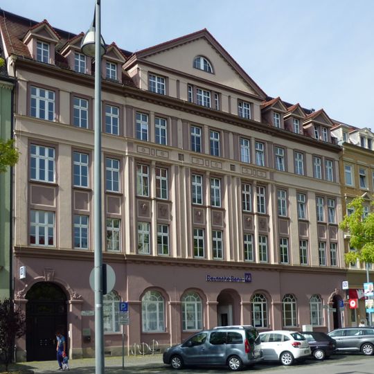Wohn- und Bürogebäude Postplatz 6