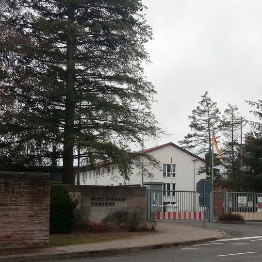 Nibelungenkaserne