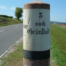 Kilometerstein Nr. 5 (Dirmstein)