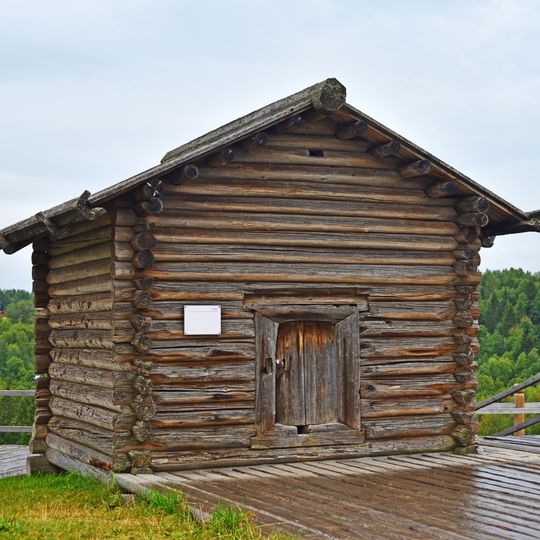 Зерновой амбар Шарухиной