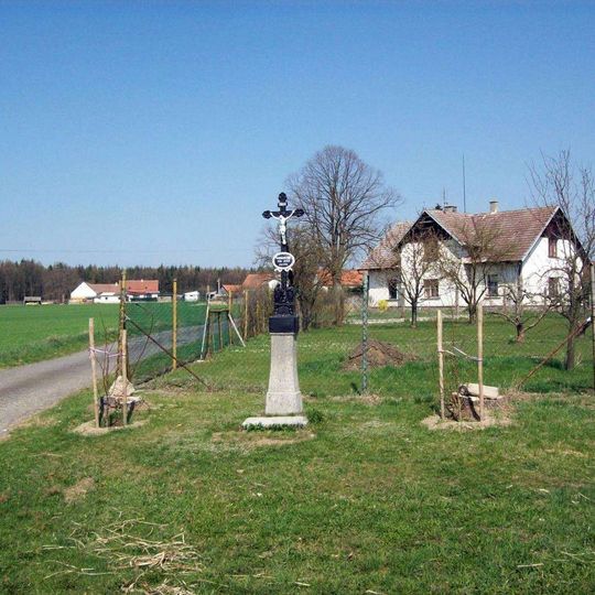 Kříž západně od Varvažovské Paseky