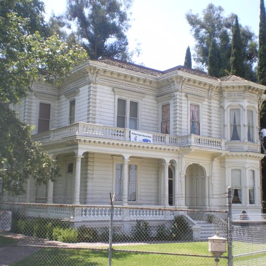 Mount Pleasant House