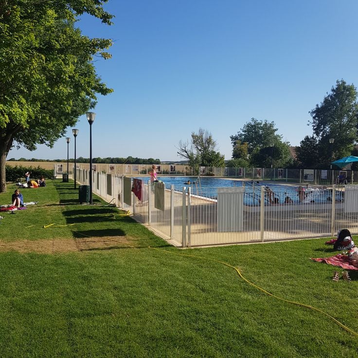 Méréville Intermunicipal Pool