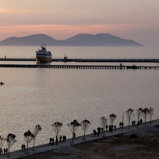 Port of Vlores