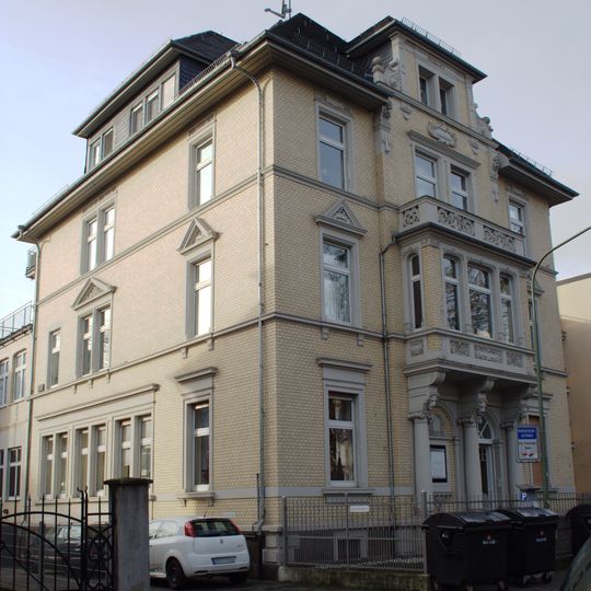 Alicenstraße 4