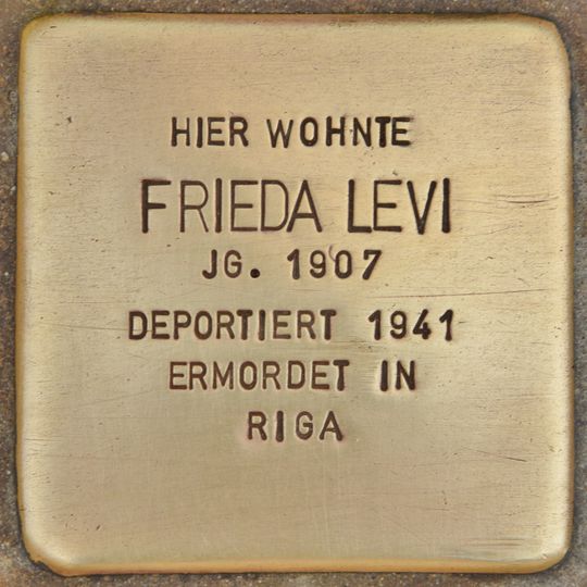 Stolperstein en memoria de Frieda Levi