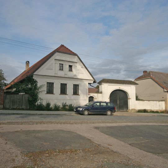 Velký Vřešťov 35