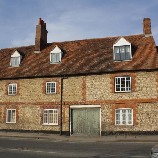 Former Mr Warricks Arms Hotel
