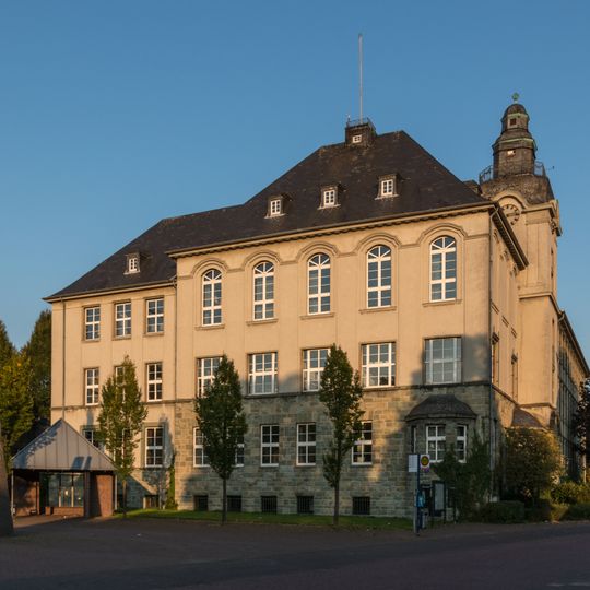 Hermann-Leeser-Schule