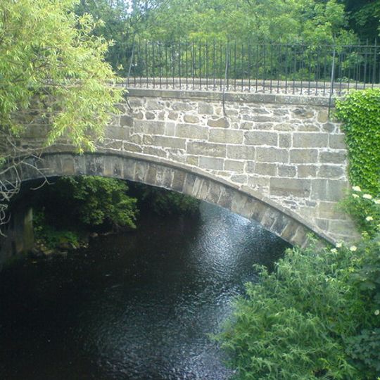 Edinburgh, Roseburn Terrace, Old Colt Bridge