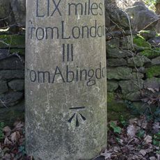 Milestone, Oakley House, between entrance to Park and Bothey Vineyard