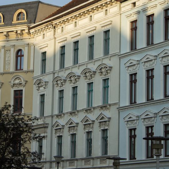 Wohnhaus in geschlossener Bebauung Konsulstraße 9