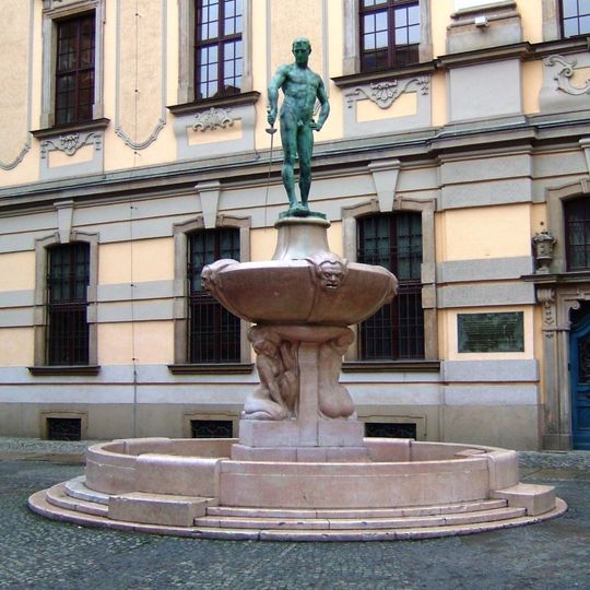 Fencer sculpture, Wrocław