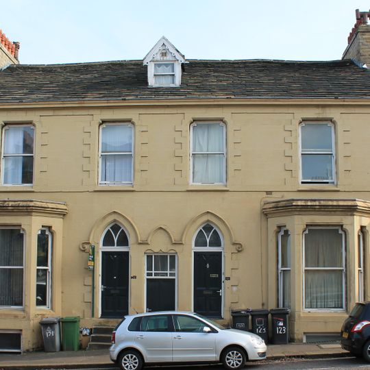 121 And 123, Fitzwilliam Street