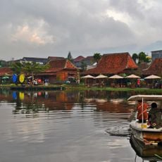 Lembang Floating Market
