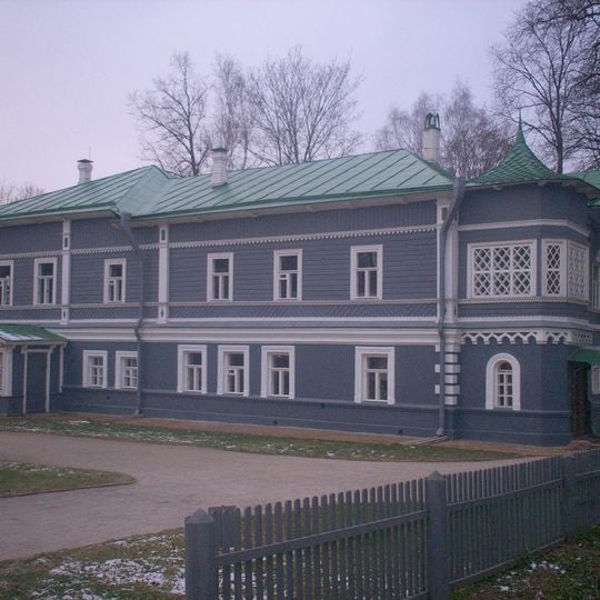 Tchaikovsky State House-Museum