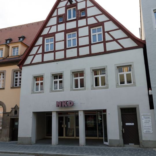 Friedrich-Ebert-Straße 14