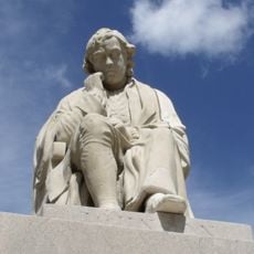 Dr Johnson Statue