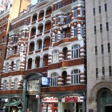 Westminster Palace Gardens