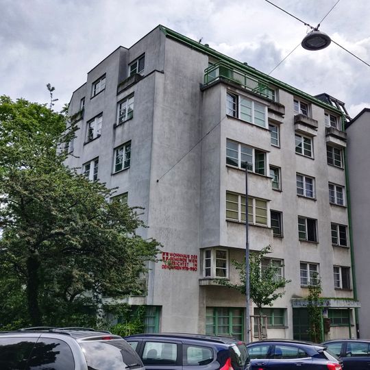 Gemeindebau Grimmgasse 8