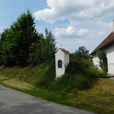 Výklenková kaplička v Syrově