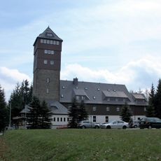 Berggasthaus mit Aussichtsturm Bergstraße 18