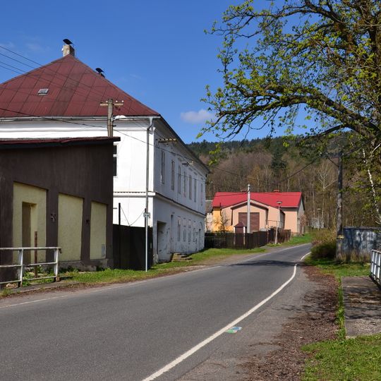 Most silnice III/22318 přes Prunéřovský potok v Prunéřově