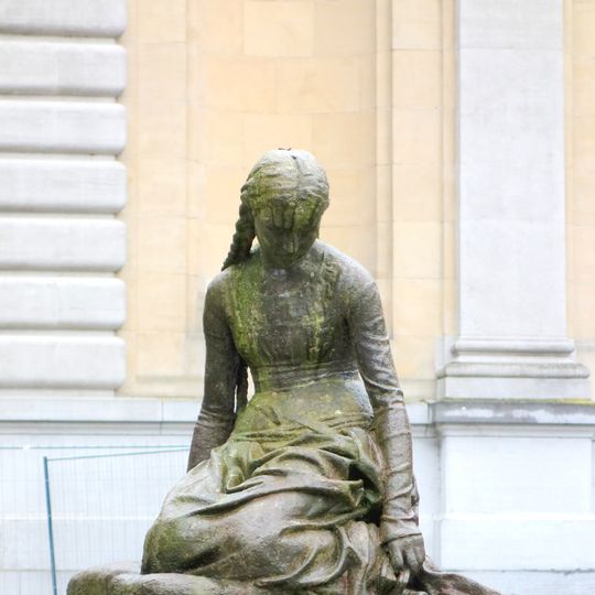 Marguerite à l'église