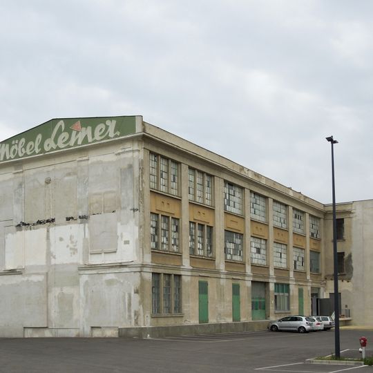 Schuhfabrik Beka - Leiner Zentrallager