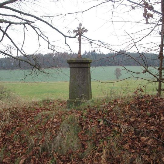 Kříž severně od Chudenic na rozcestí