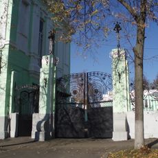 Ограда с воротами (Иваново)