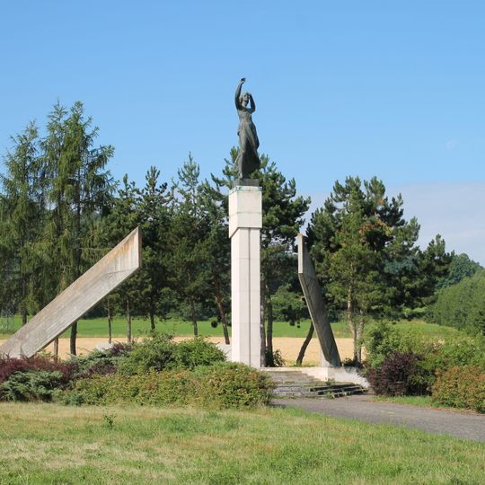 Pomník pěti armád