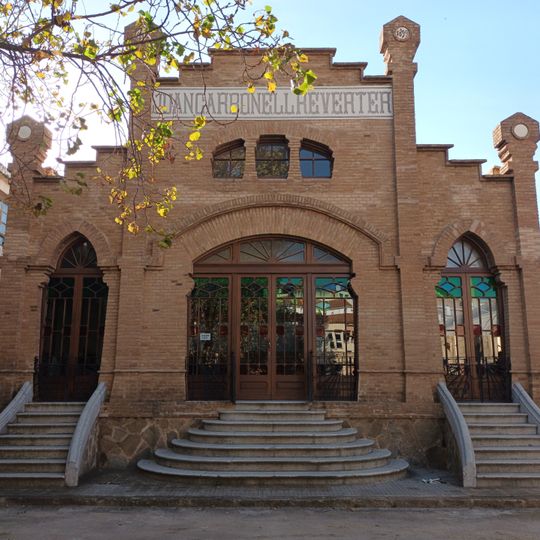 Fàbrica Carbonell Reverter