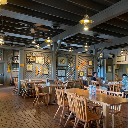 Cracker Barrel