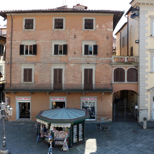 Palazzo Lorini Pittei