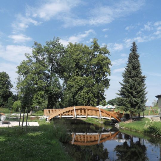 Lávka na ostrov v Křimicích