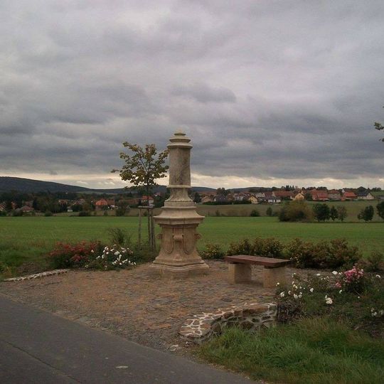 Boží muka nad Dolní Lukavicí