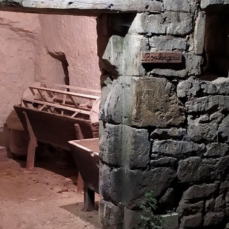 Maisons troglodytes de Forges