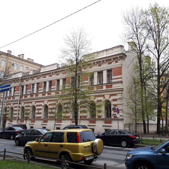 Здание общественной столовой