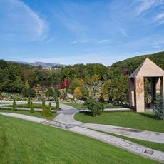 Gaj urni Cemetery