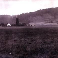 Isaac King House and Barn