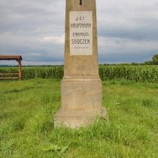 Pomník hejtmana Emanuela Souczka u silnice Tovačov - Dub nad Moravou