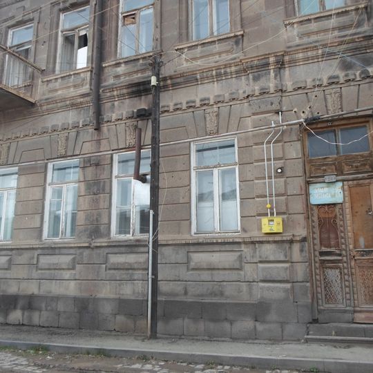 Vardan Ajemian 26, Gyumri