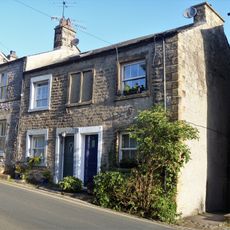 19 And 21, Mitchelgate