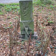 Kříž na rozcestí jižně od Hunčic