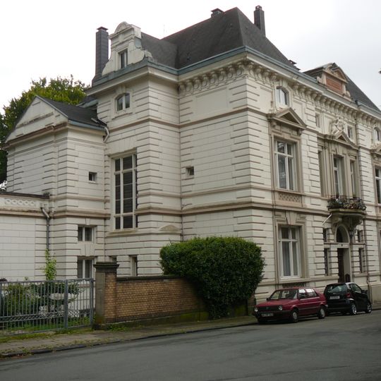 Von-der-Tann-Straße 44